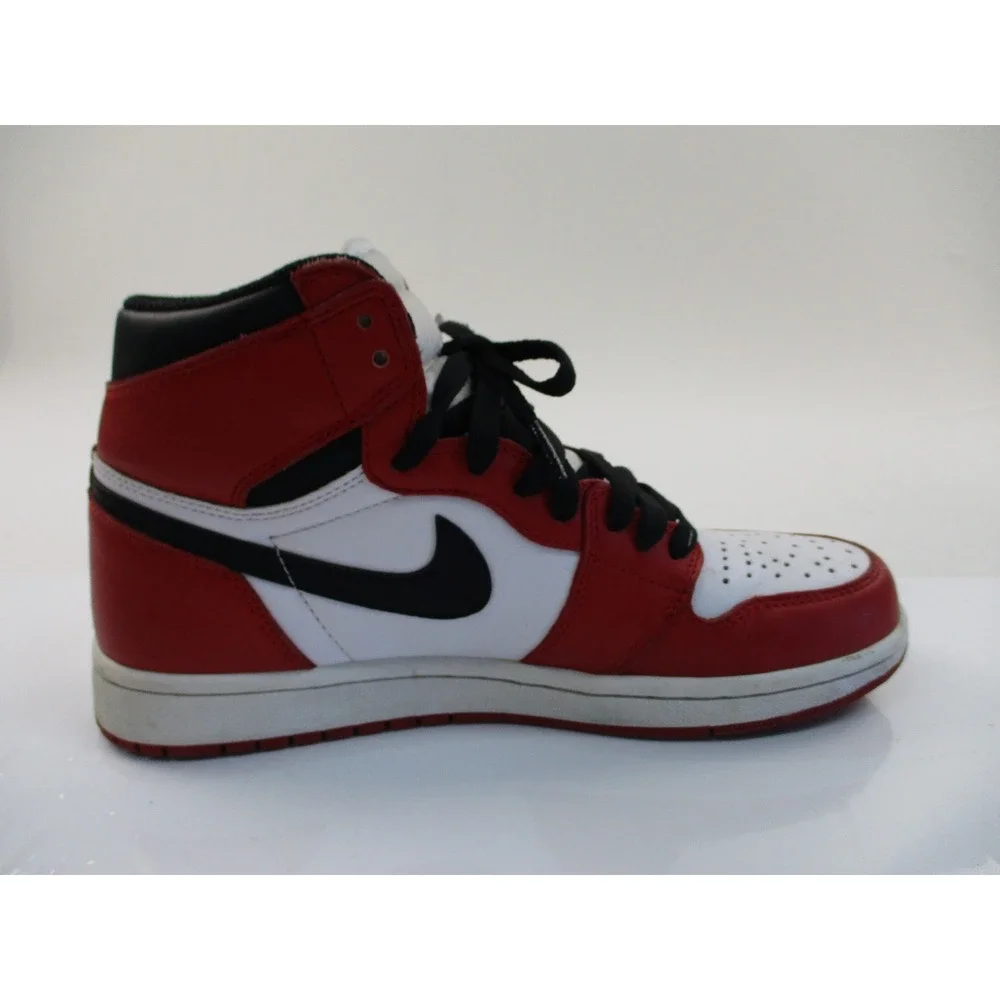 Nike Air Jordan 1 Retro High OG Mens 8.5 Red White Chicago 555088-101 Classic